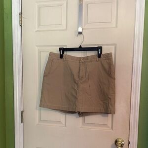 Dockers Women’s Khaki Flat Front Shorts